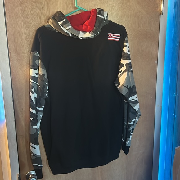 Homegrown Hoodie Large - Picture 2 of 2